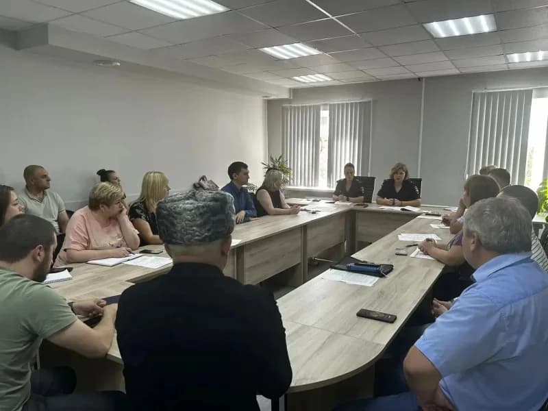 Tomskdagi migrantlar: qonunchilikdagi yangi talablar va javobgarlik haqida ogohlantirildi