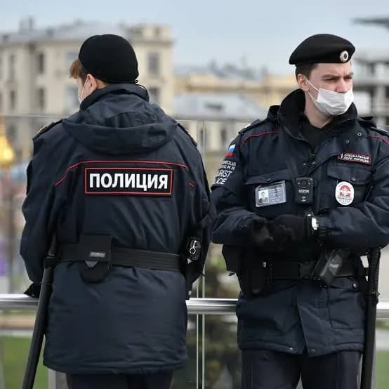 Новгородда 17 нафар хорижлик Россиядан мажбурий тартибда чиқариб юборилди