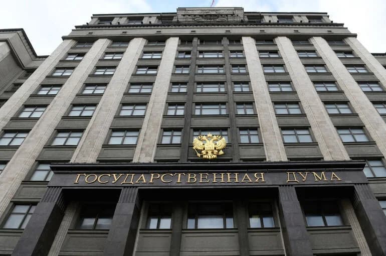 Россияда уч йил ичида 32 та янги миграция қонуни қабул қилинди