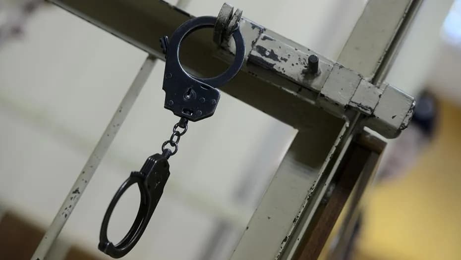 Rossiyada huquq-tartibot xodimiga pora taklif qilgan migrant jinoiy javobgarlikka tortildi