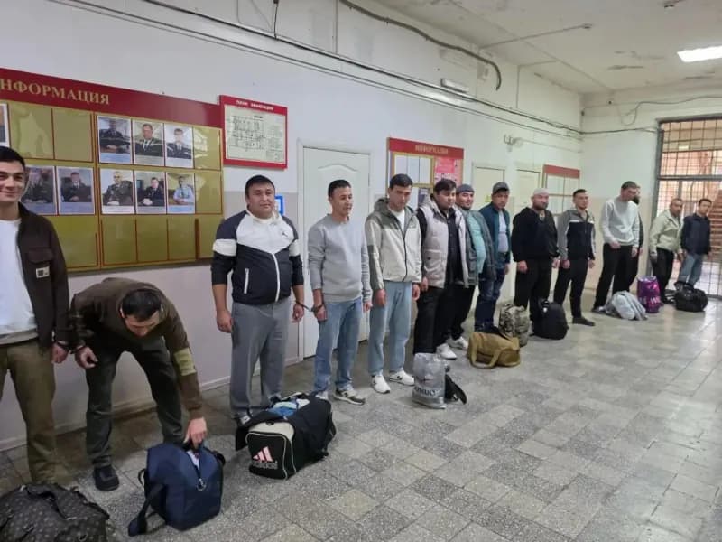 36 узбекских мигрантов принудительно выдворены из Приморского края