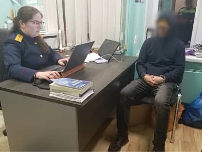 Россияда сохта ҳужжат ва пора беришга уриниш: 35 ёшли мигрант суд қилинмоқда